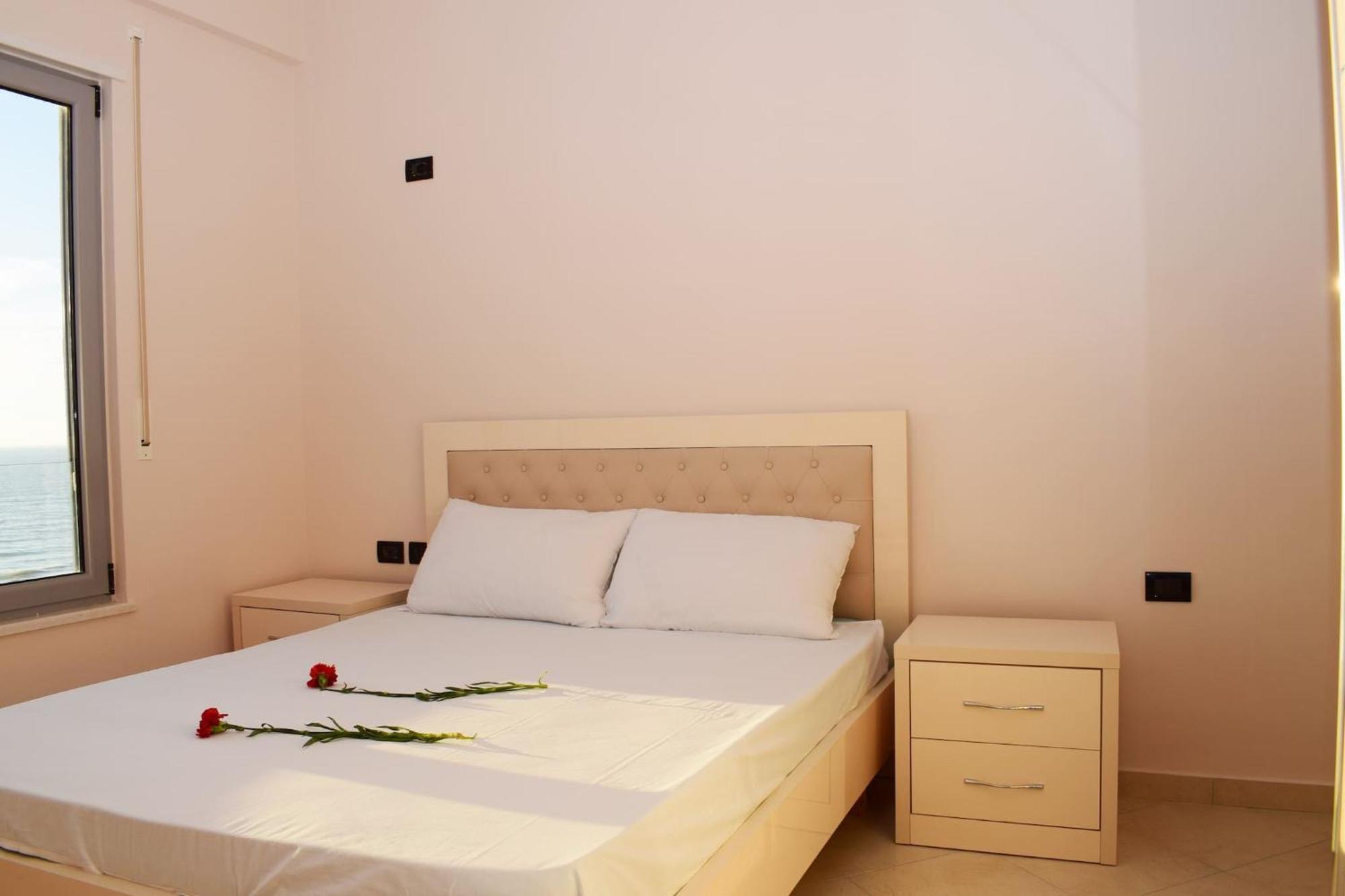 Brisa Del Mar Apartments Durres Exterior photo