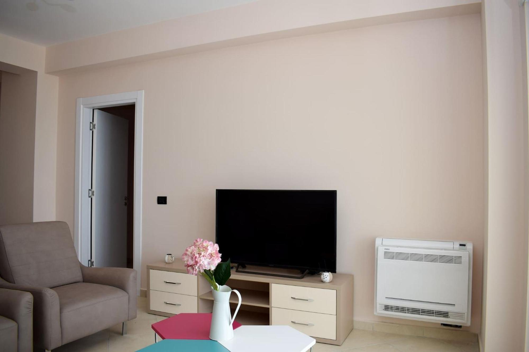 Brisa Del Mar Apartments Durres Exterior photo