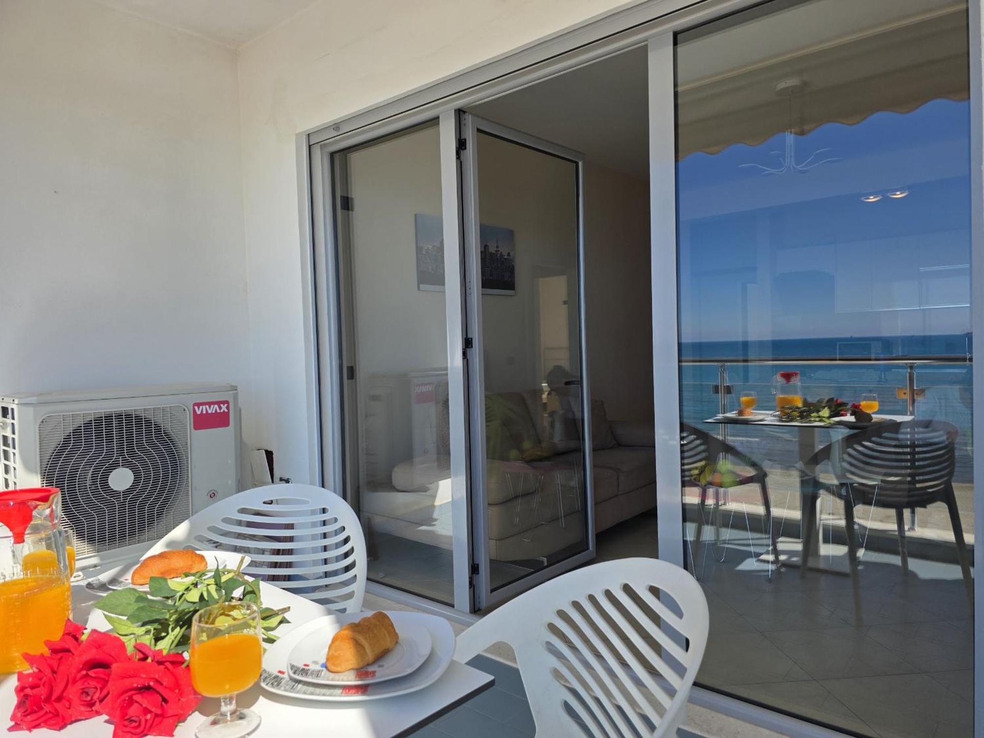 Brisa Del Mar Apartments Durres Exterior photo